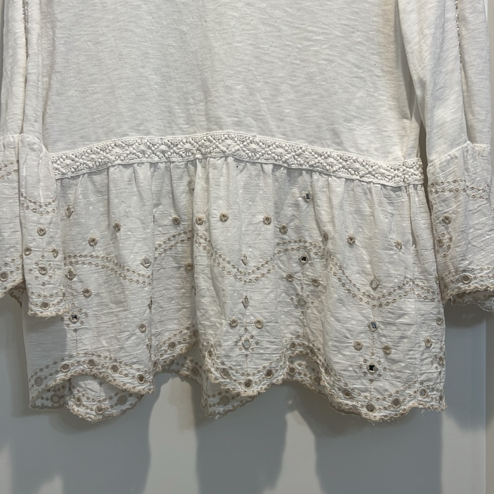 Style & Co. White Lace Trim Women's Top size medium petite. - Picture 2 of 8